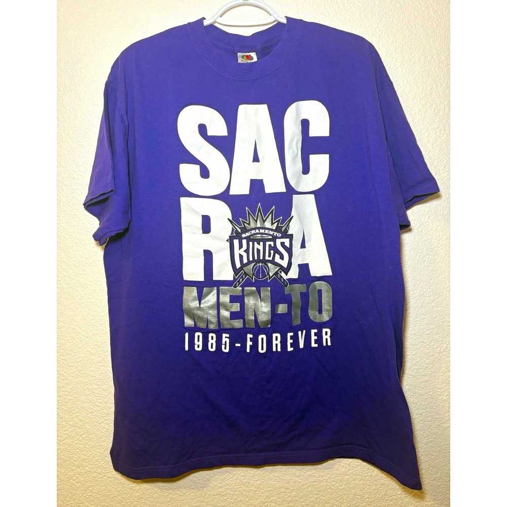 Fruit of the Loom Sacramento Kings NBA Basketball Purple Shirt, Size XL